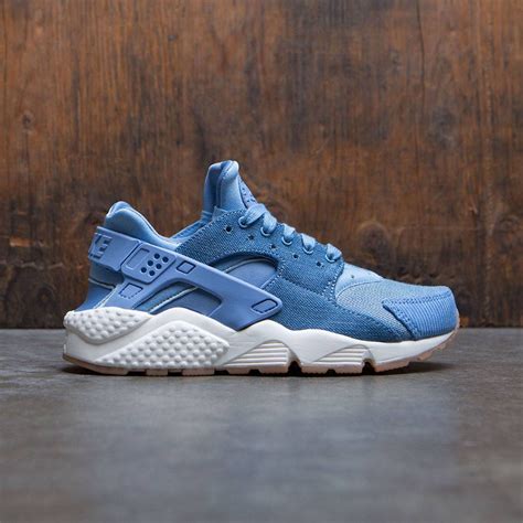 nike huarache run women's